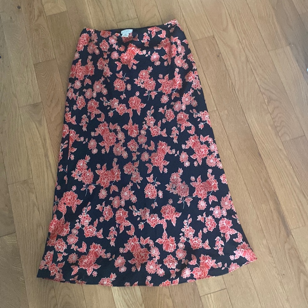 Beautiful Fall Loft long skirt